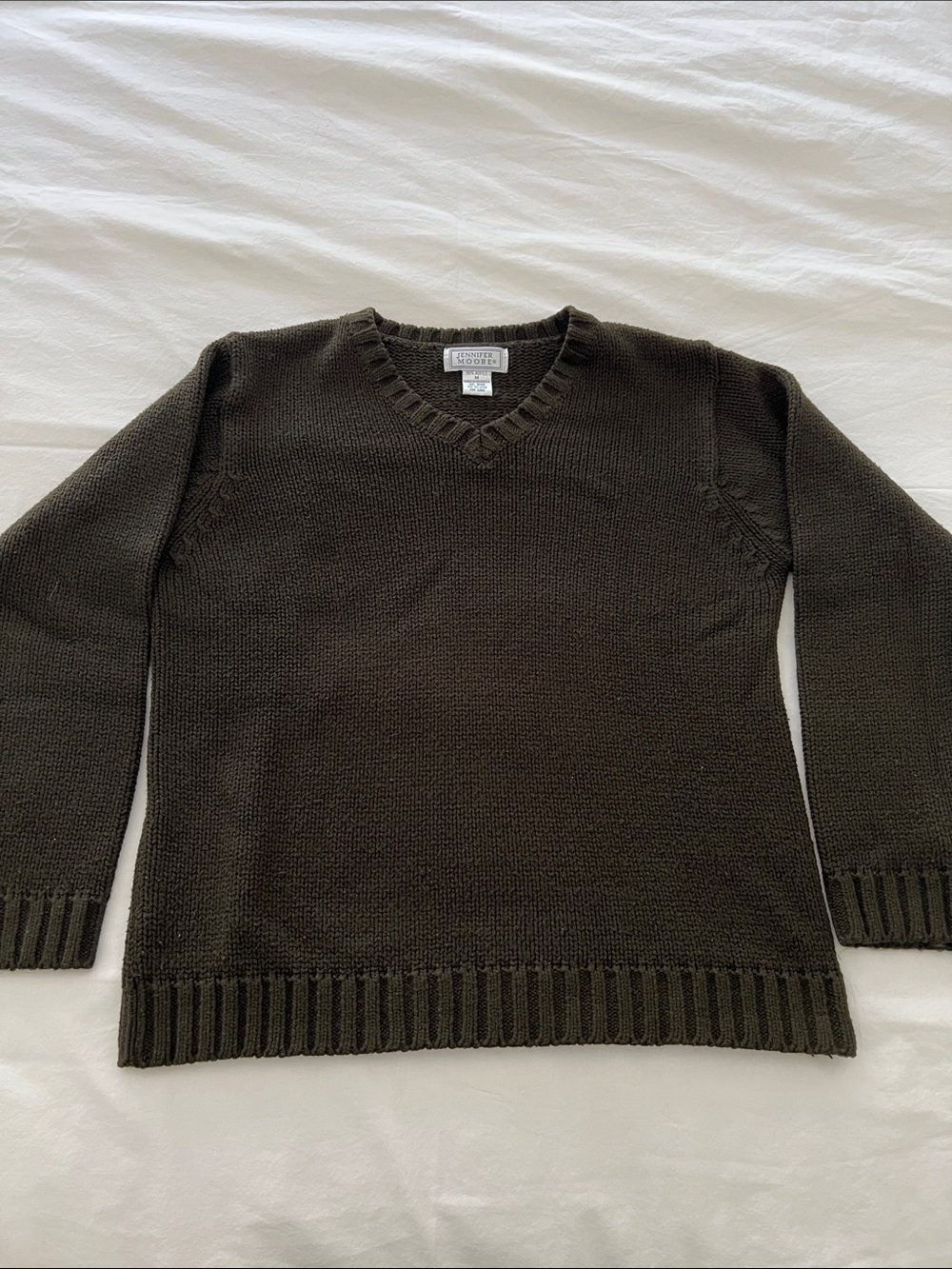 Jennifer Moore Women's V-Neck Sweater in Dark Brown
